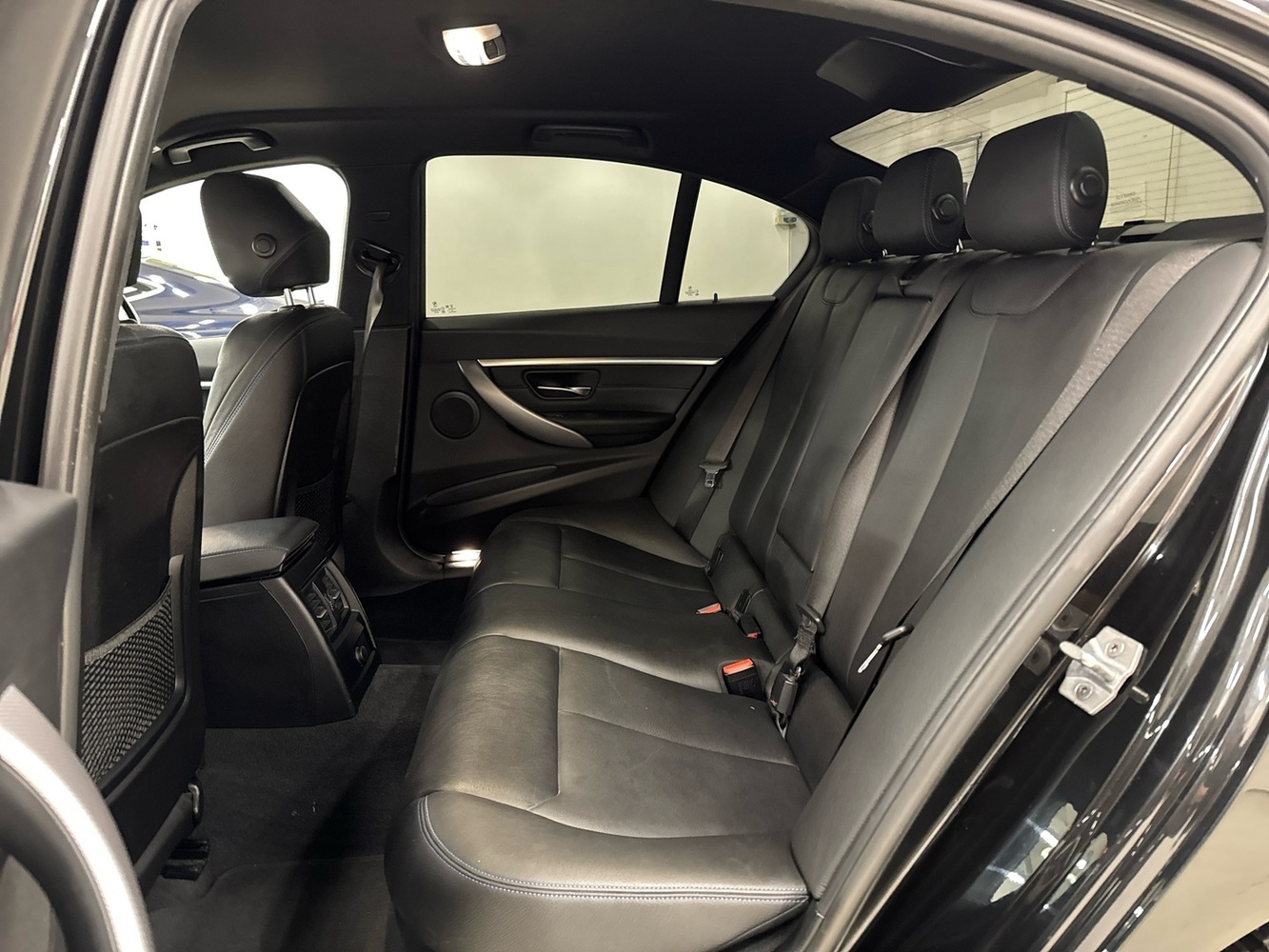 BMW 320 vaihtoauto