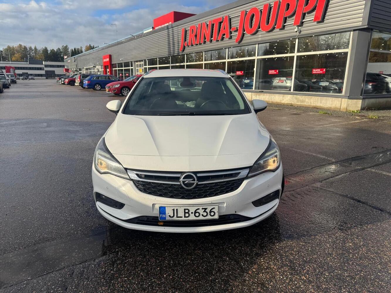 Opel Astra vaihtoauto