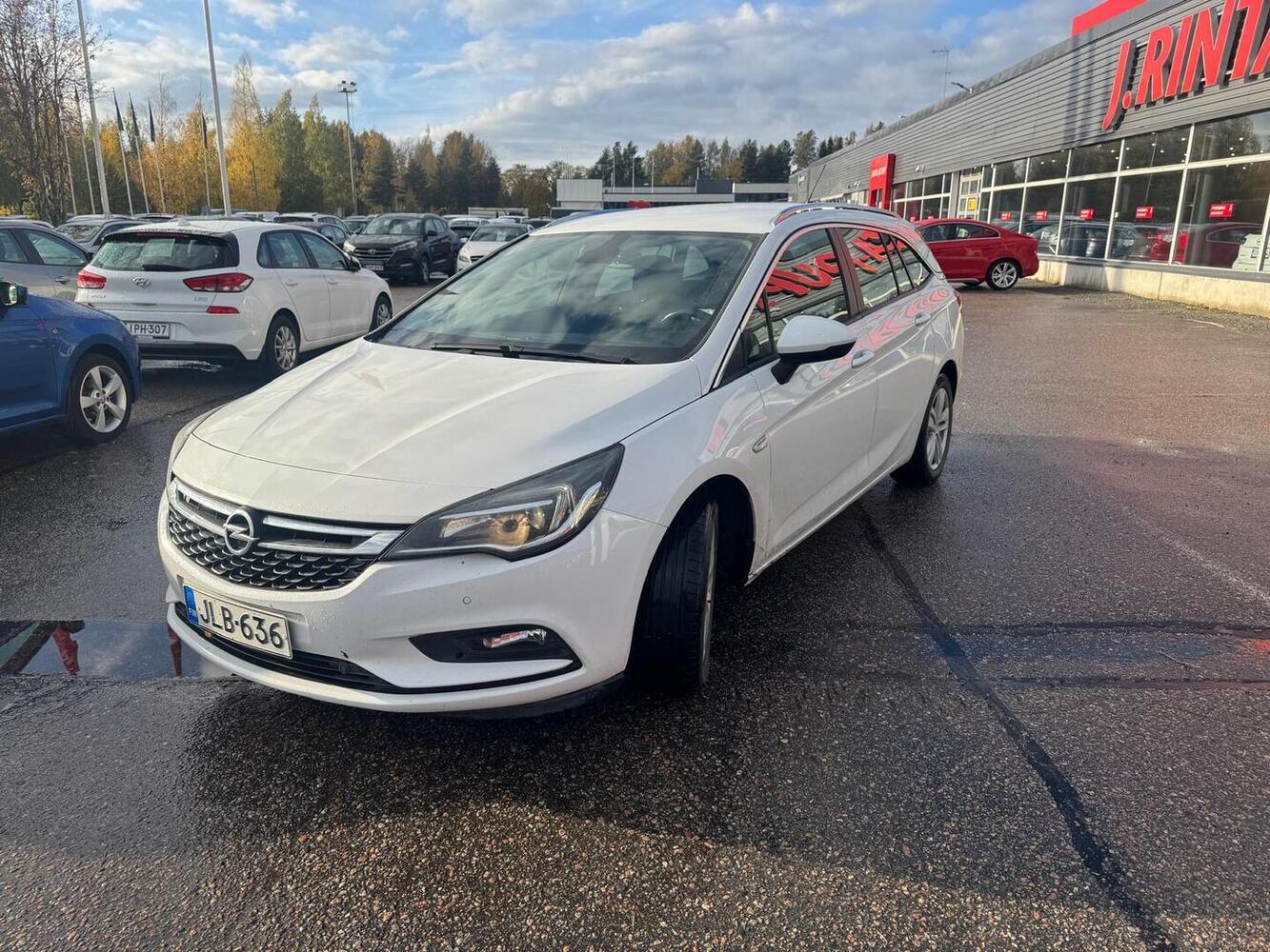 Opel Astra vaihtoauto