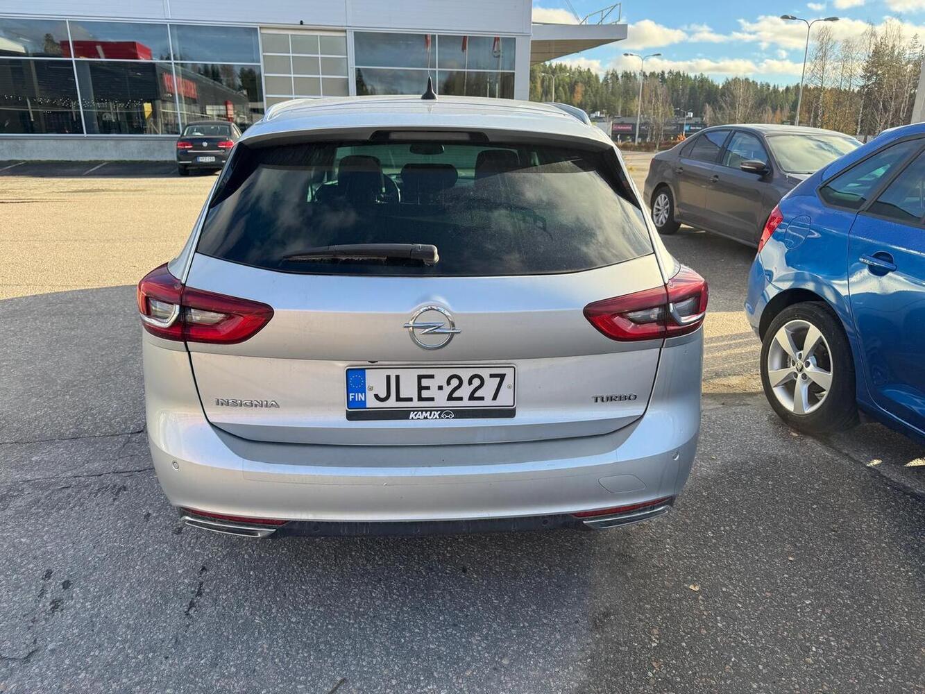 Opel Insignia vaihtoauto