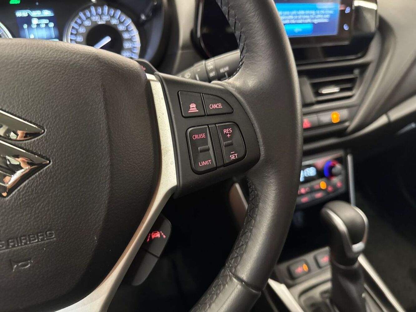 Suzuki S-Cross vaihtoauto