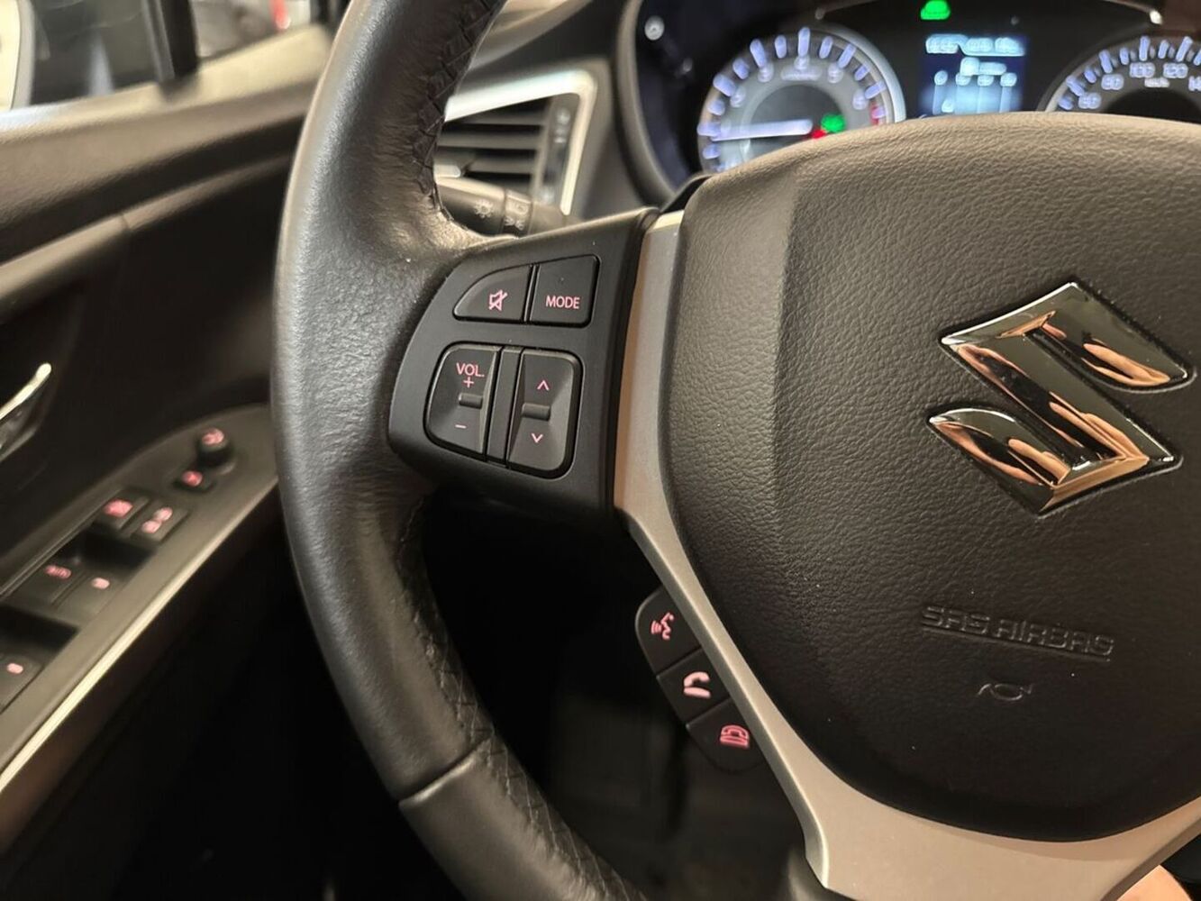 Suzuki S-Cross vaihtoauto
