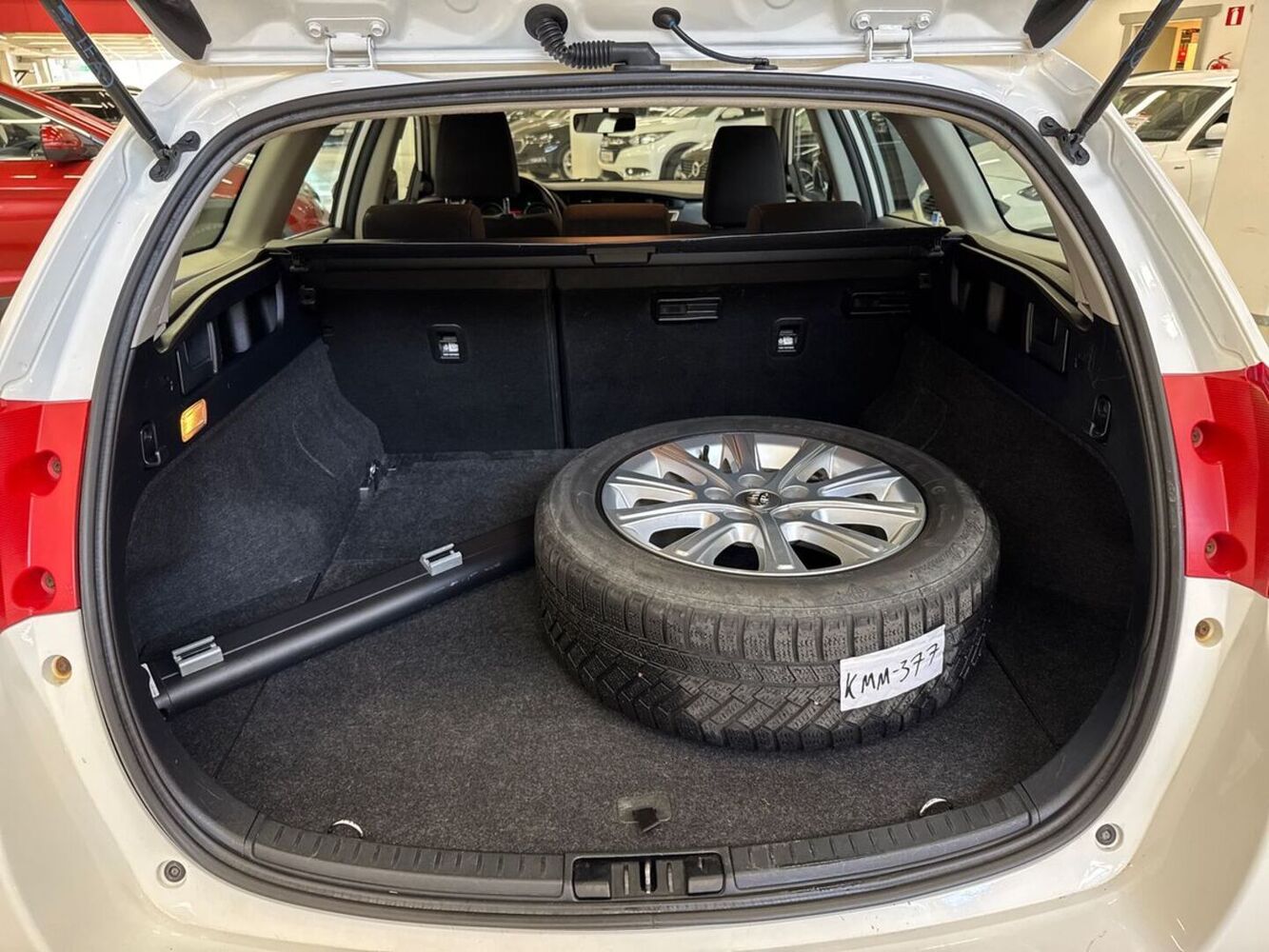 Toyota Auris vaihtoauto