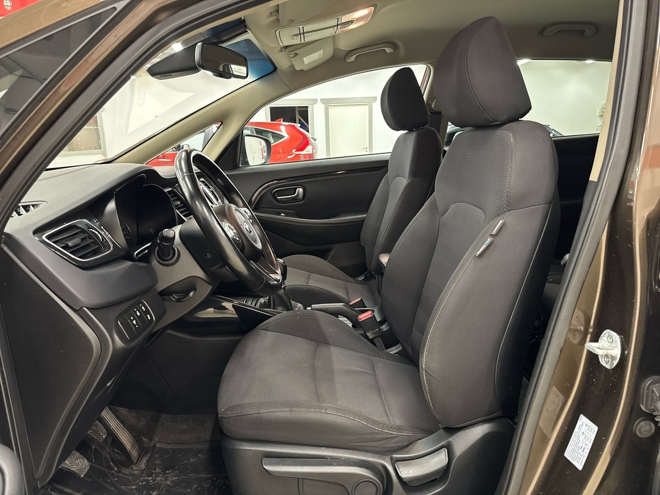 Kia Carens vaihtoauto