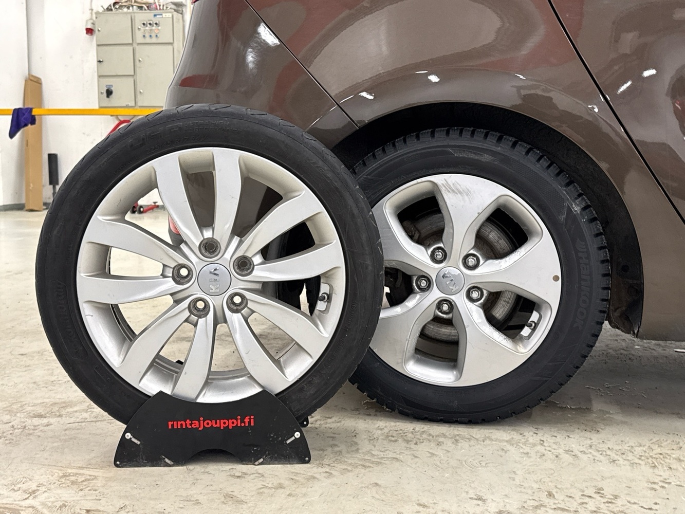 Kia Carens vaihtoauto