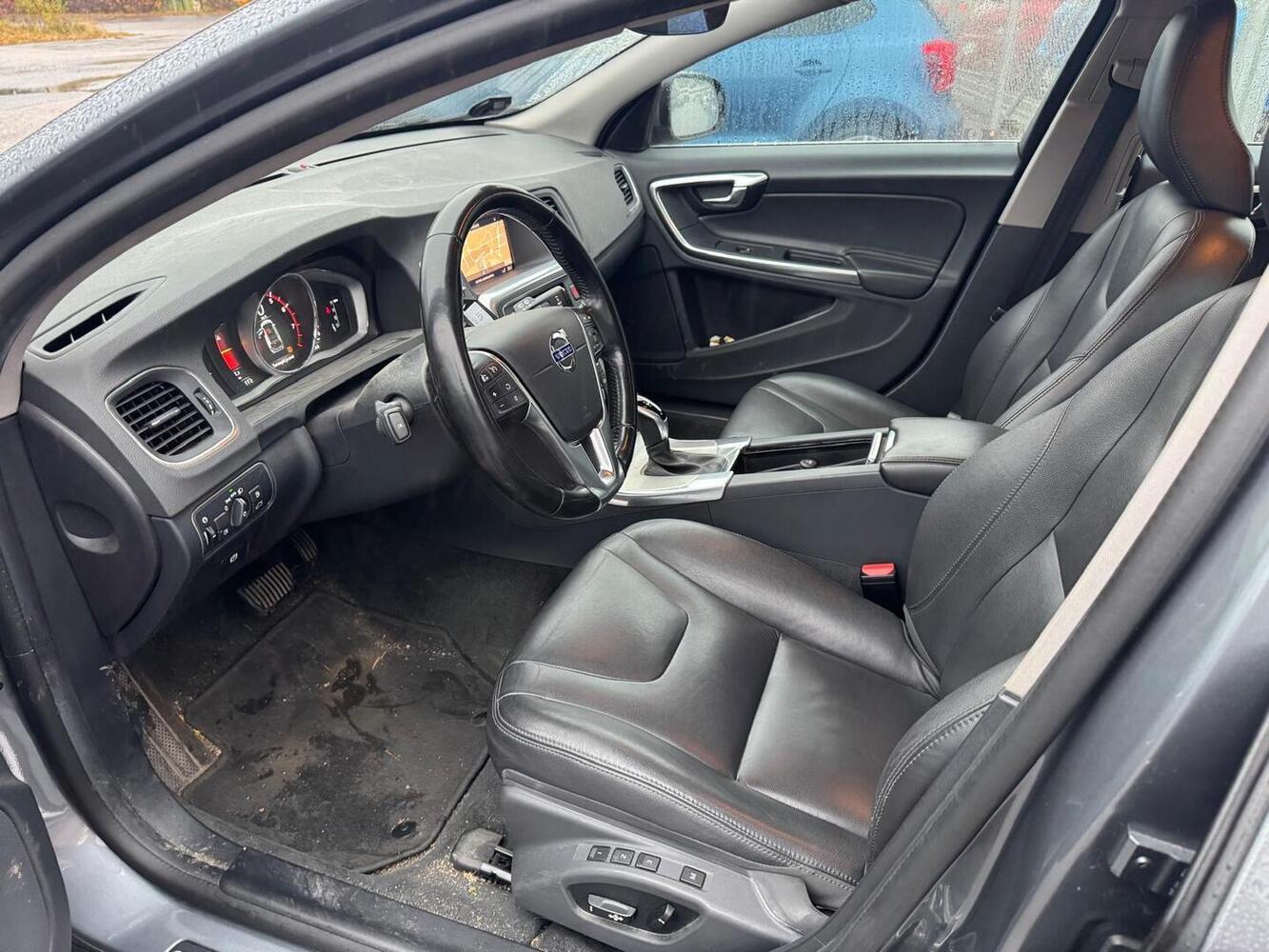 Volvo V60 vaihtoauto