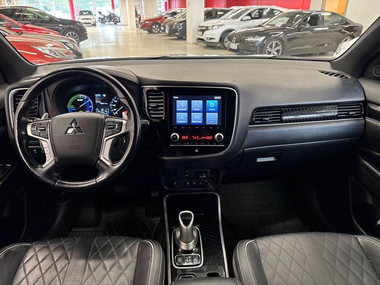 Mitsubishi Outlander PHEV vaihtoauto