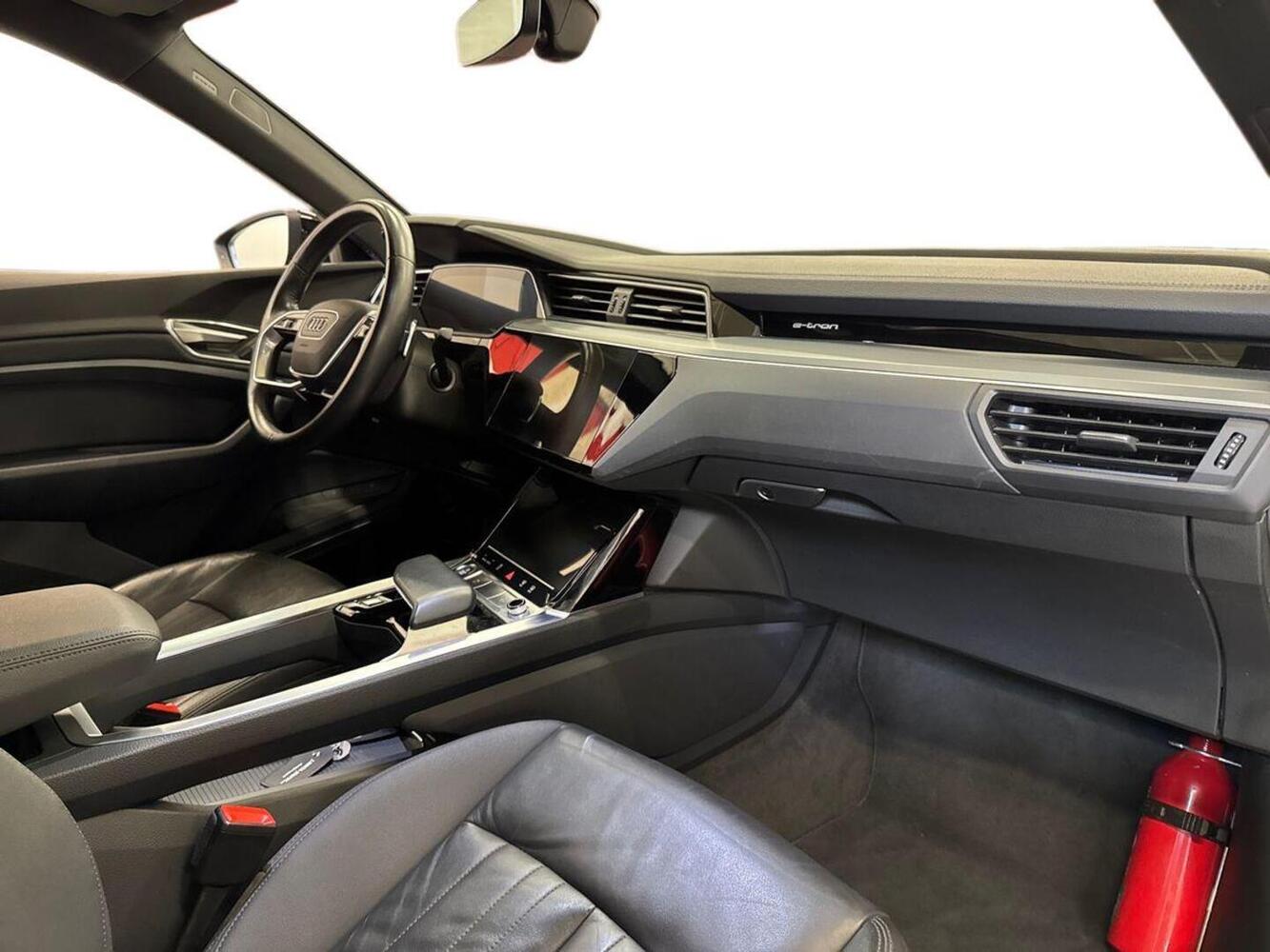 Audi e-tron vaihtoauto