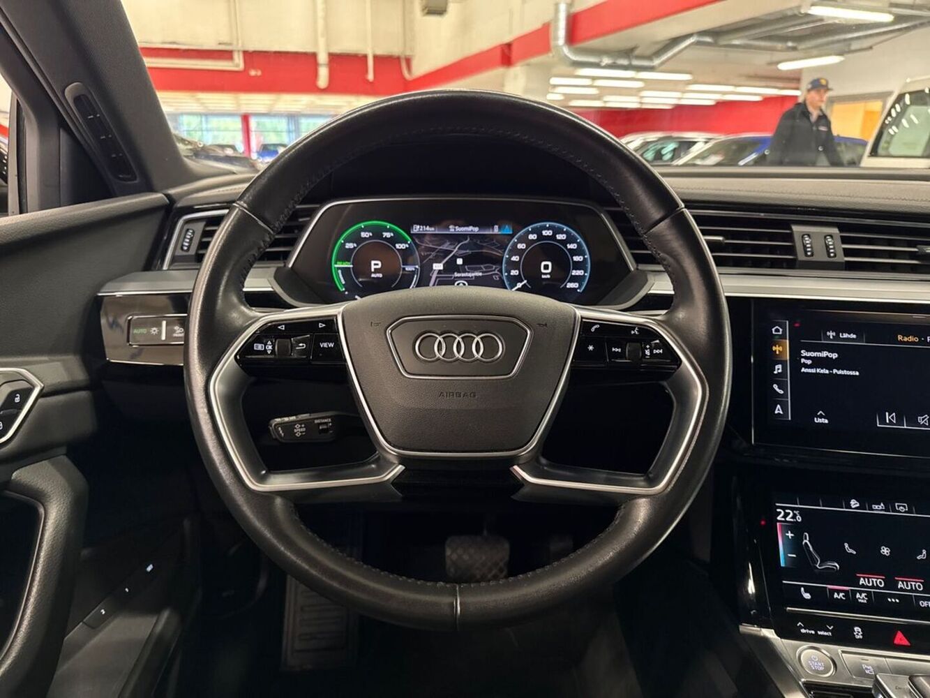 Audi e-tron vaihtoauto