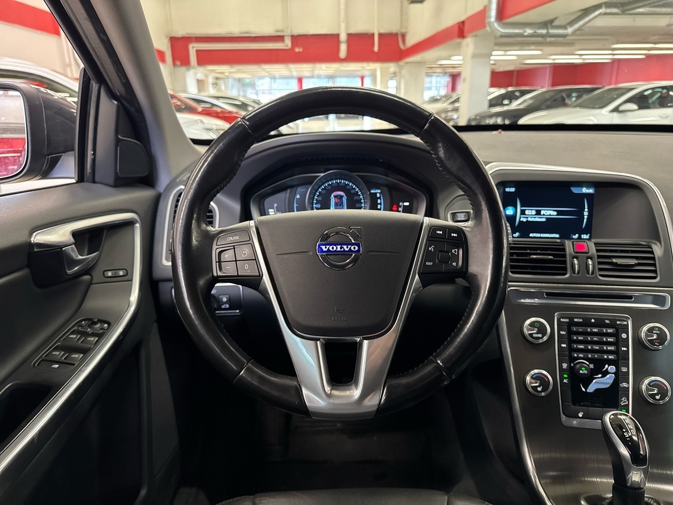 Volvo XC60 vaihtoauto