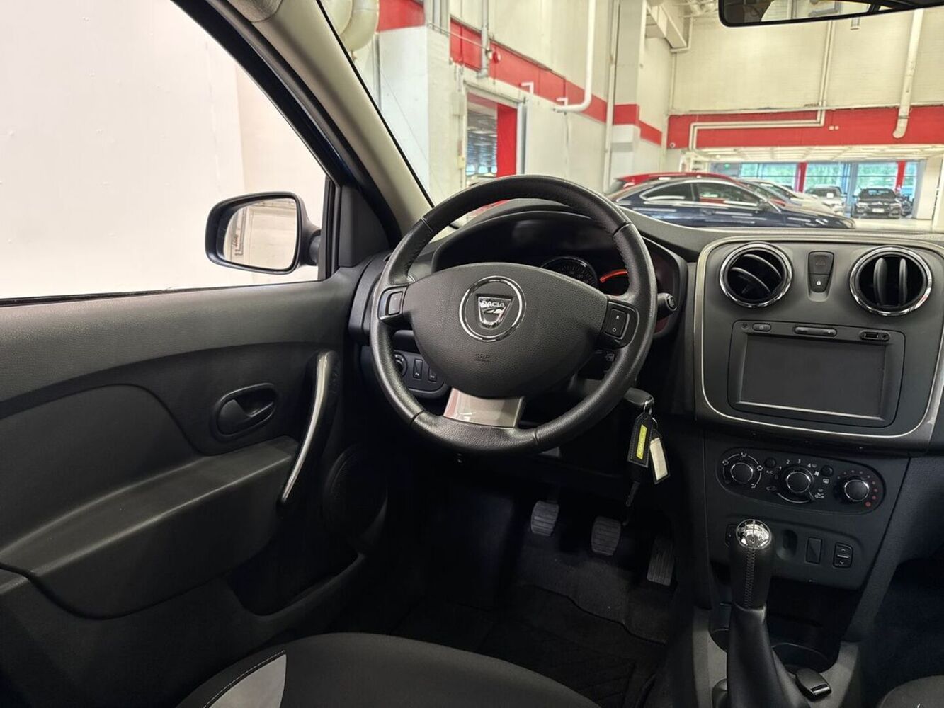 Dacia Sandero vaihtoauto