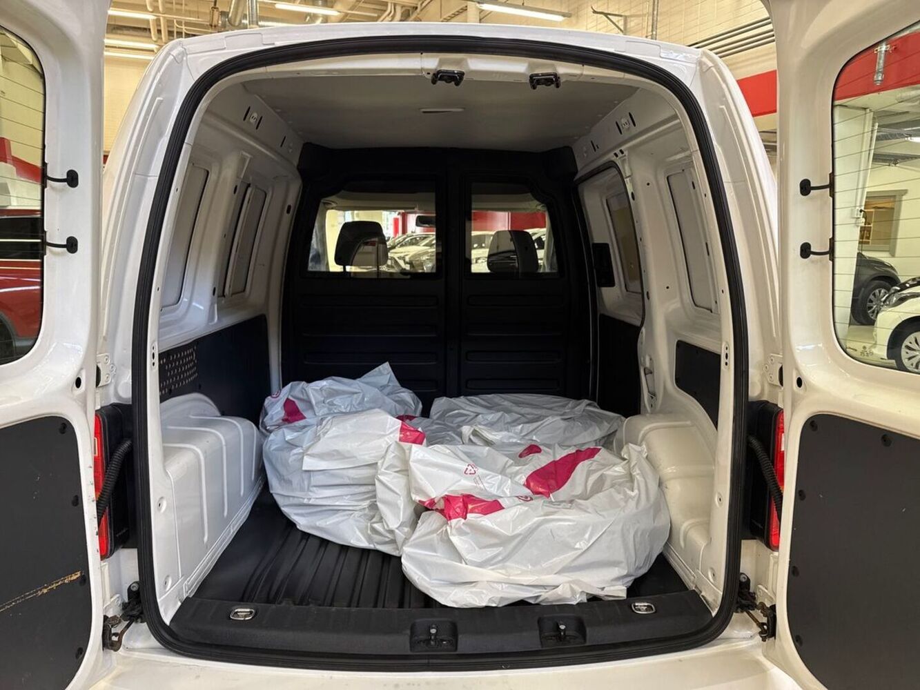 Volkswagen Caddy vaihtoauto