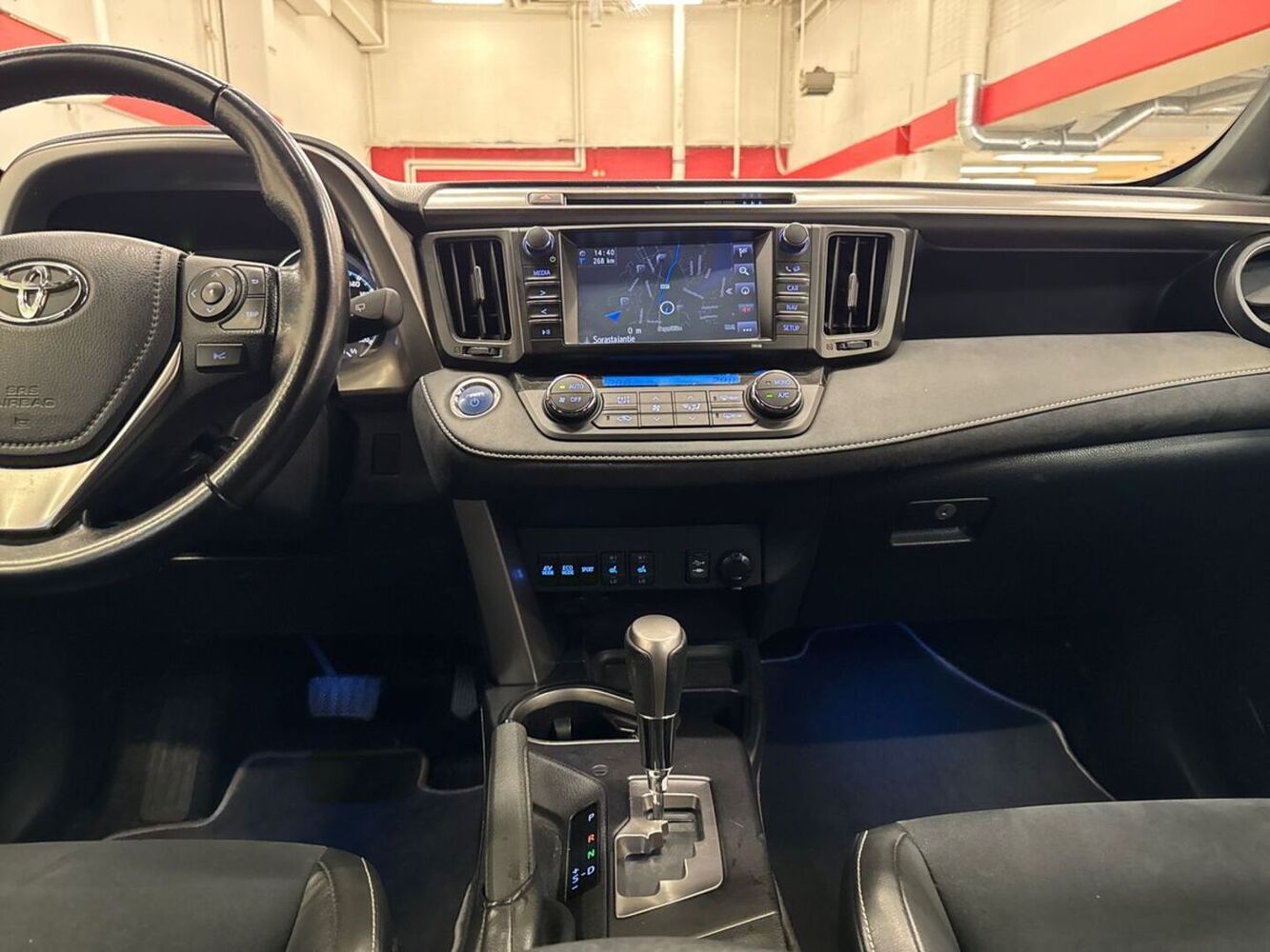 Toyota RAV4 vaihtoauto