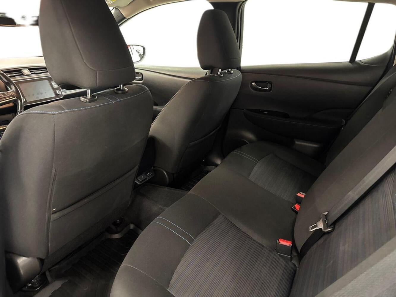 Nissan Leaf vaihtoauto
