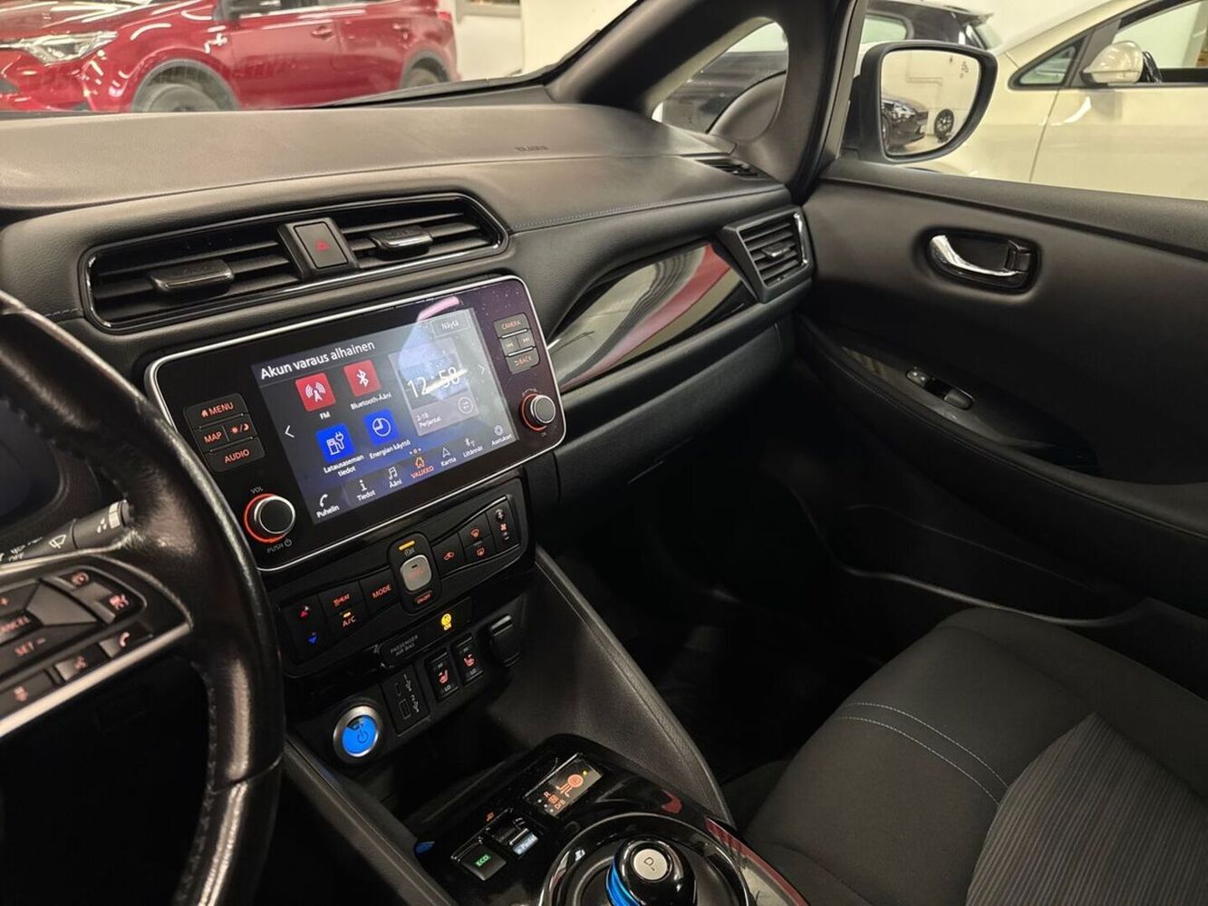 Nissan Leaf vaihtoauto