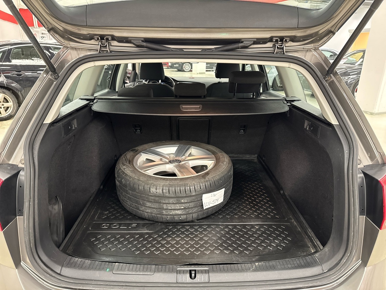 Volkswagen Golf vaihtoauto