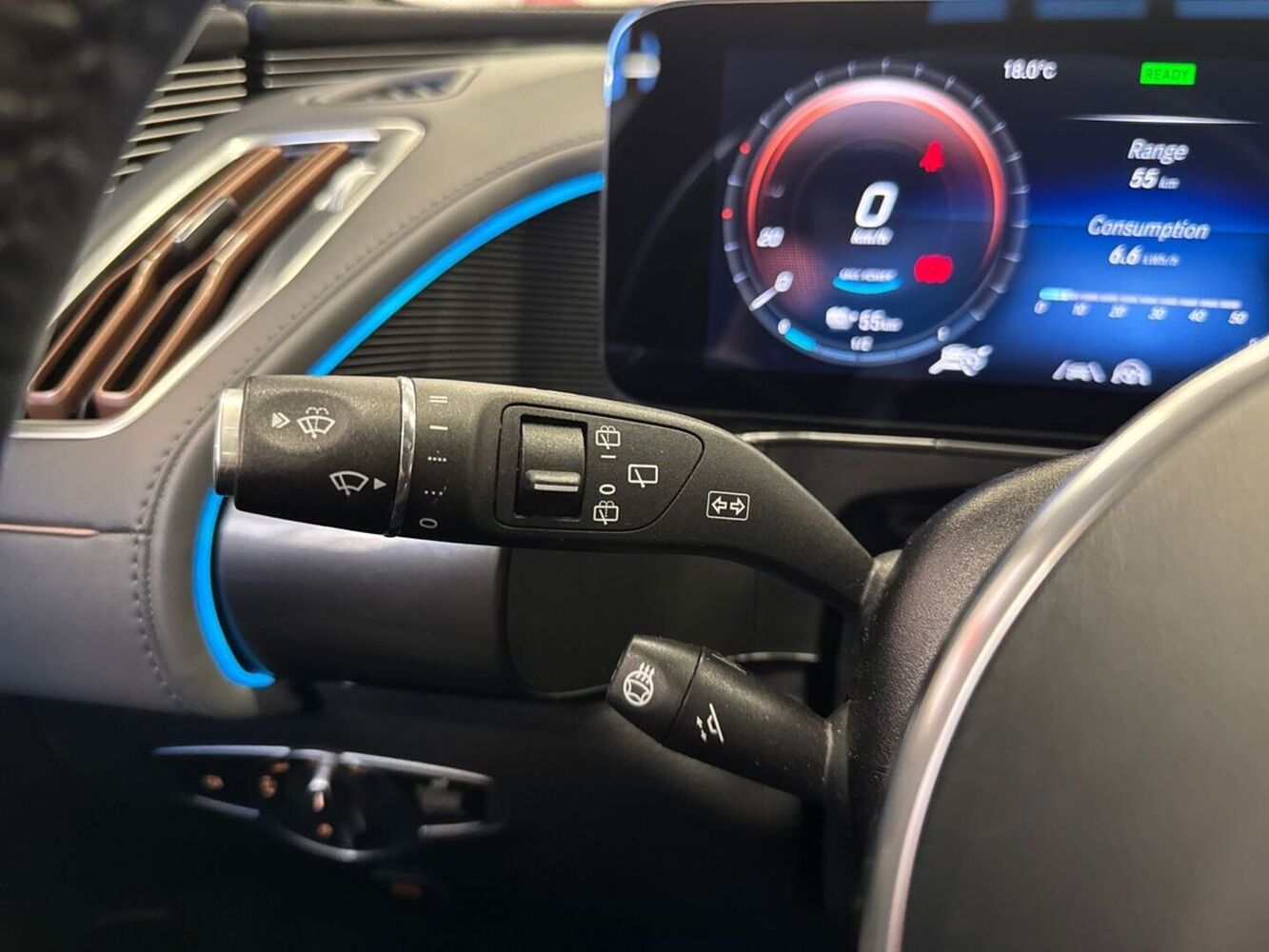 Mercedes-Benz EQC vaihtoauto