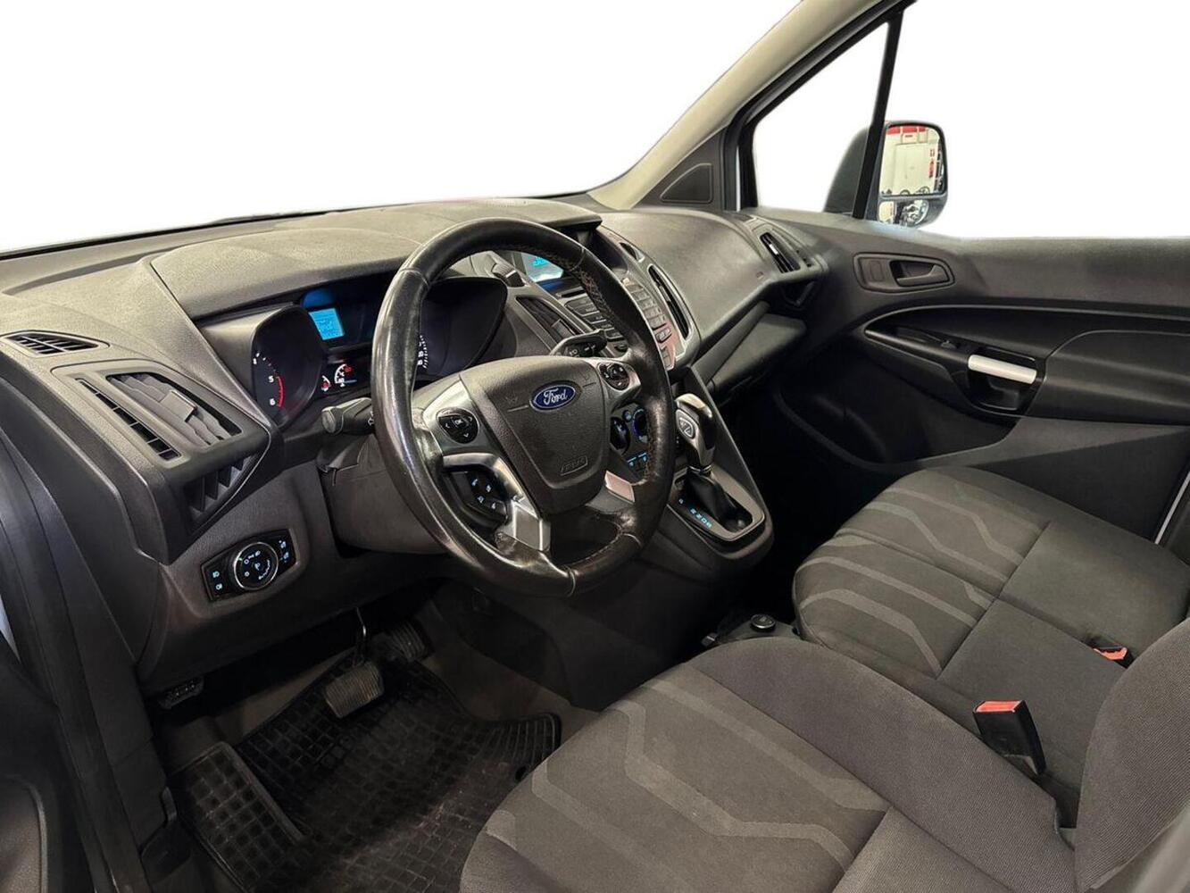 Ford Transit Connect vaihtoauto