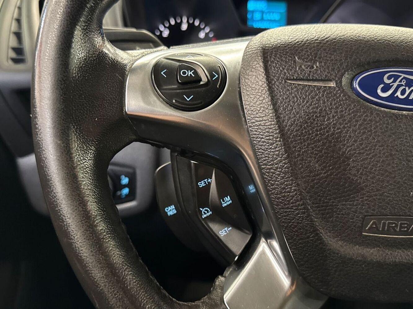 Ford Transit Connect vaihtoauto