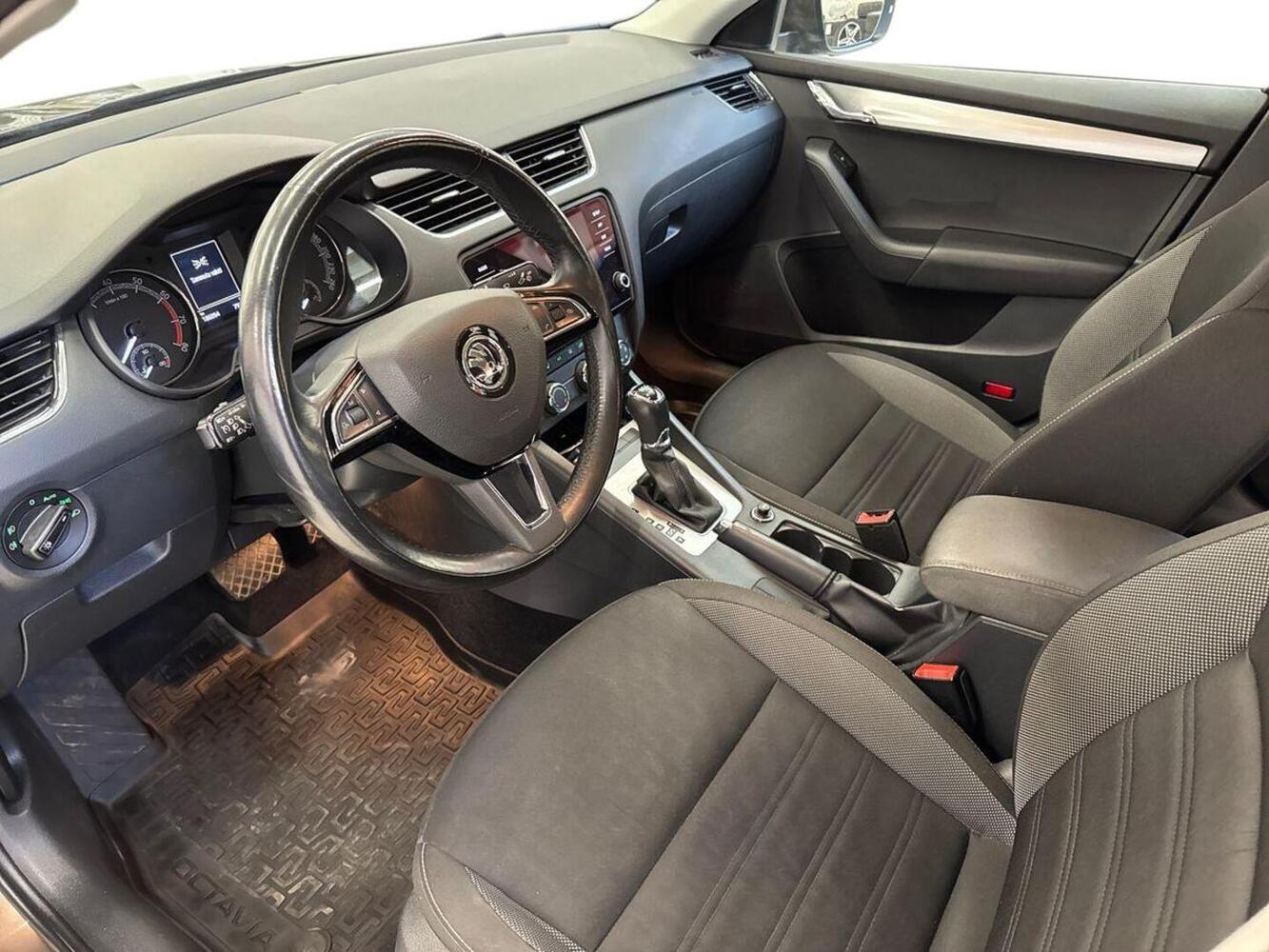 Skoda Octavia vaihtoauto