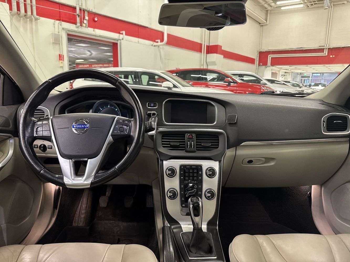 Volvo V40 vaihtoauto
