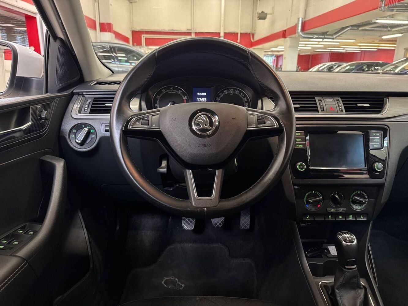 Skoda Rapid vaihtoauto