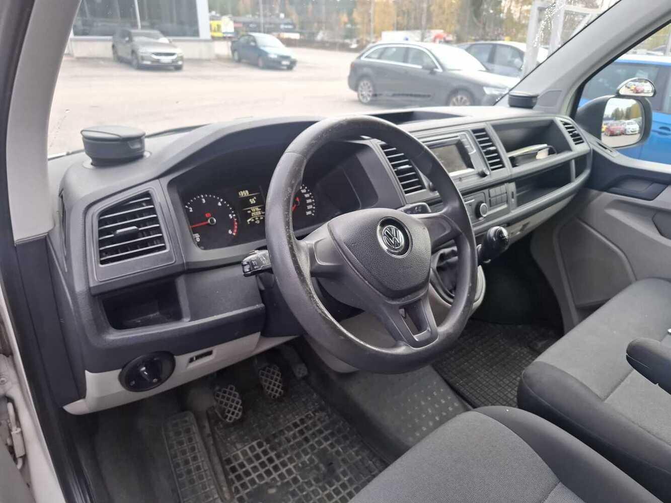 Volkswagen Transporter vaihtoauto