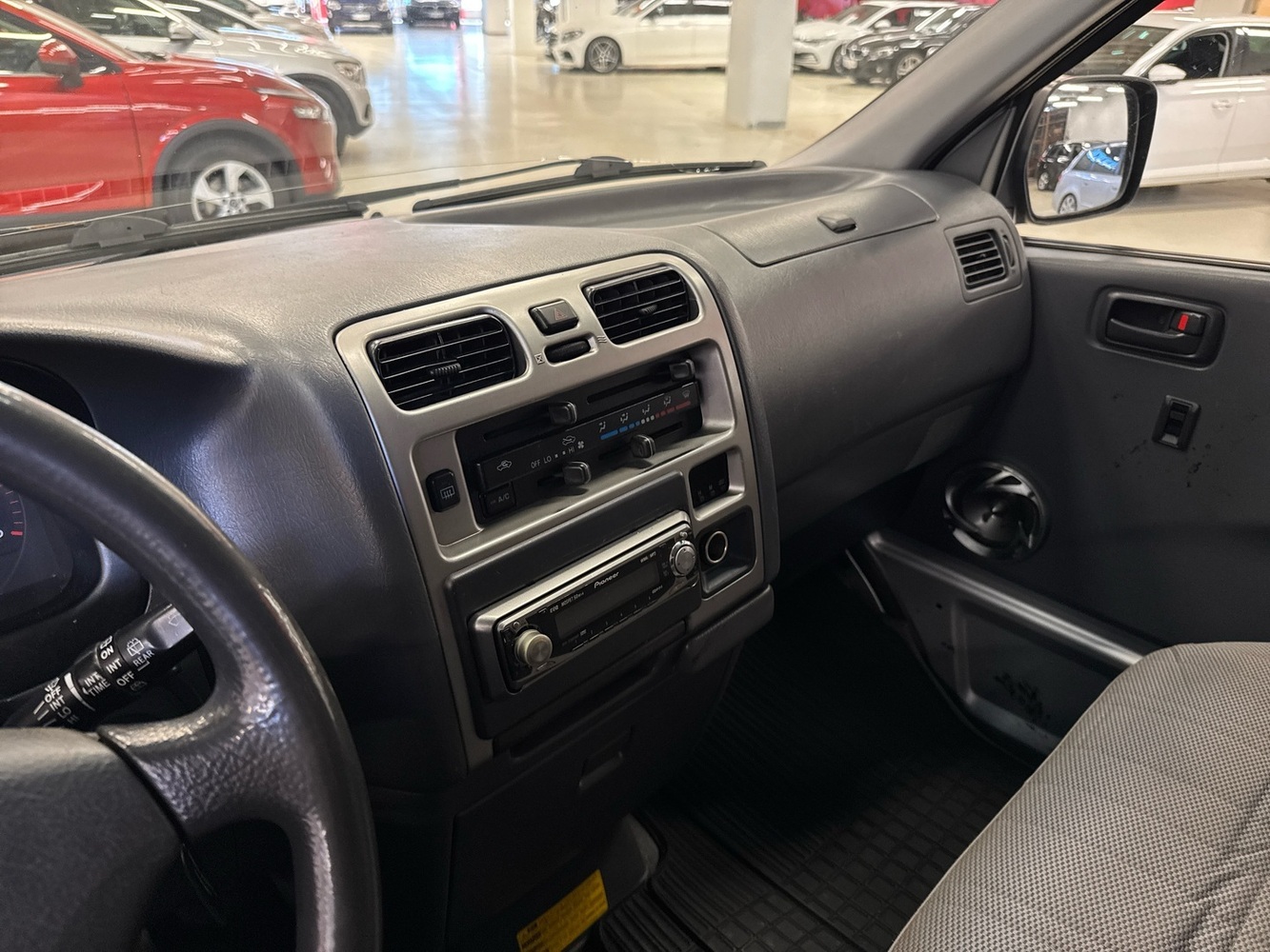 Toyota Hiace vaihtoauto