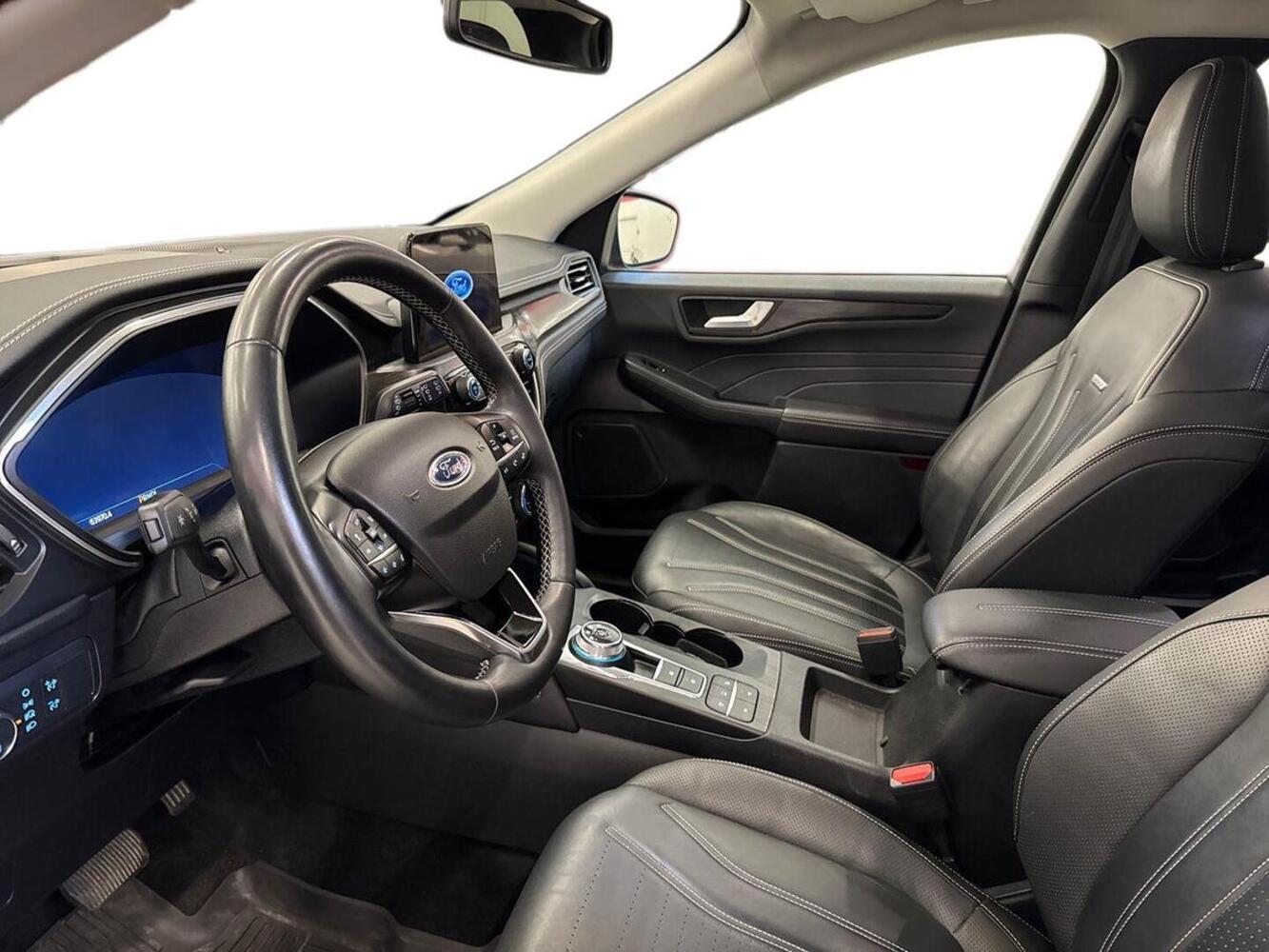 Ford Kuga vaihtoauto
