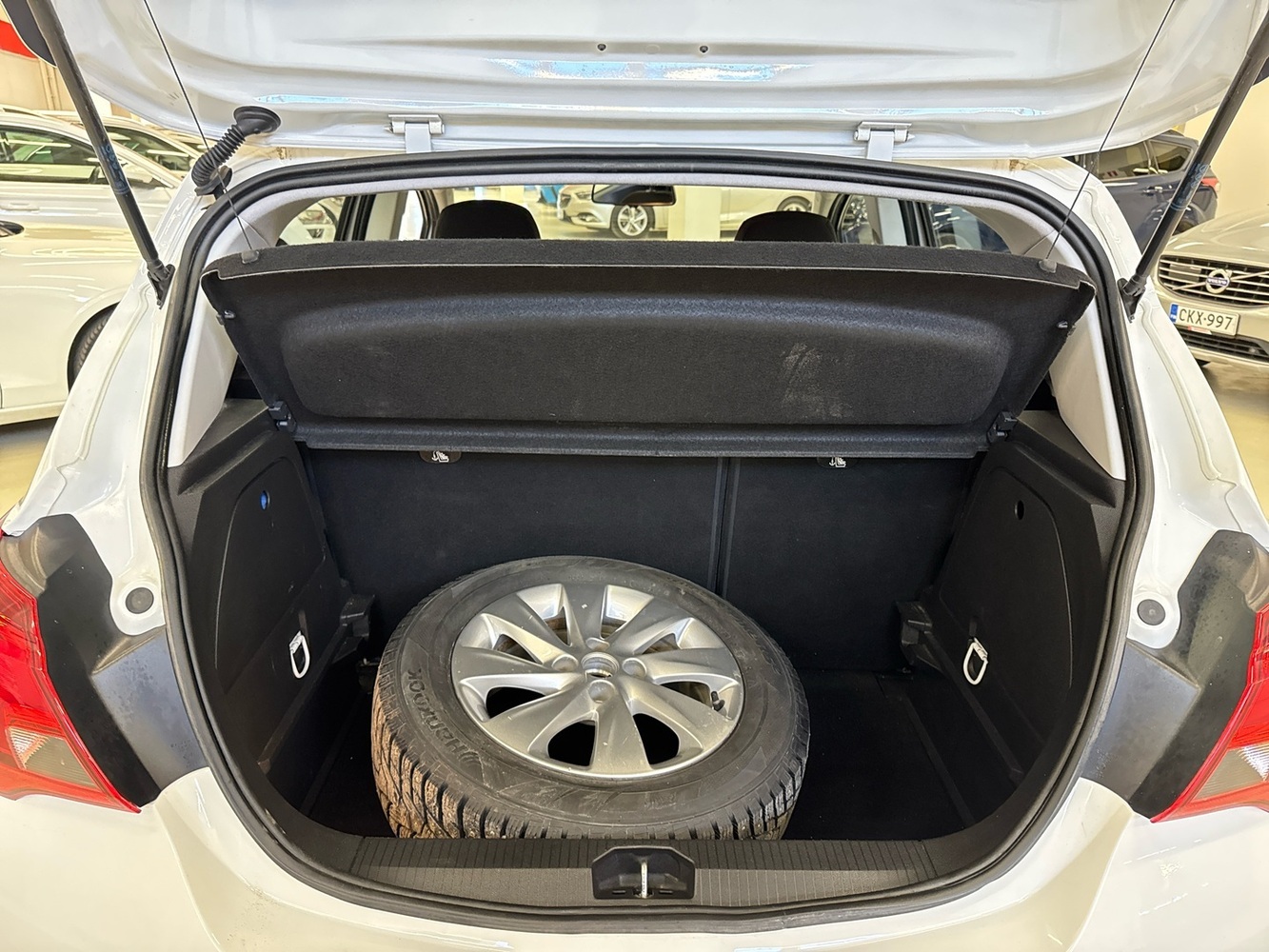 Opel Corsa vaihtoauto