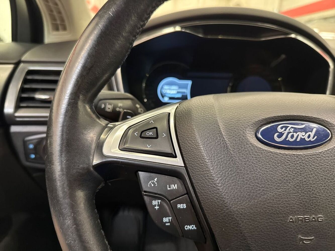 Ford Mondeo vaihtoauto