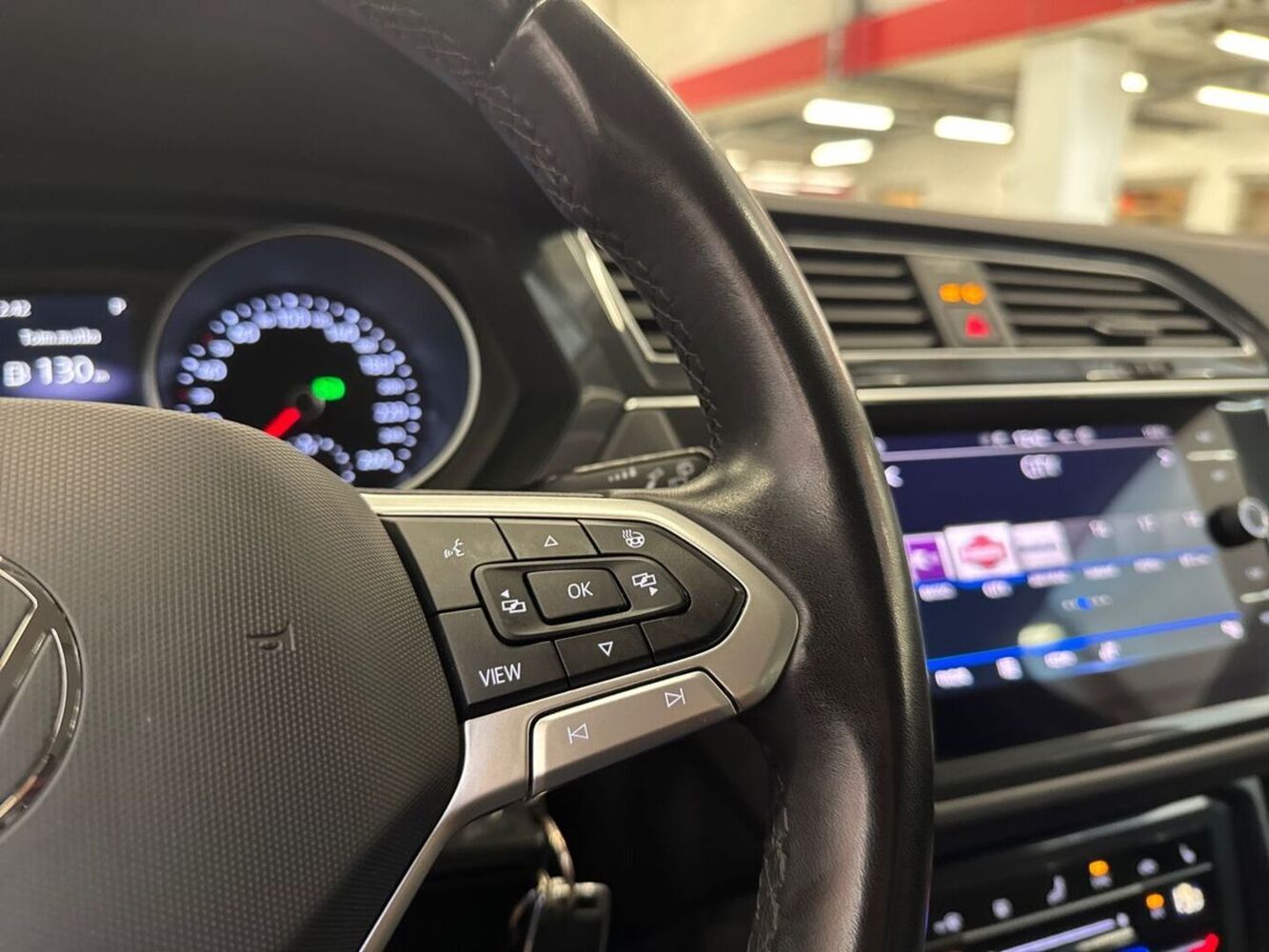 Volkswagen Tiguan vaihtoauto