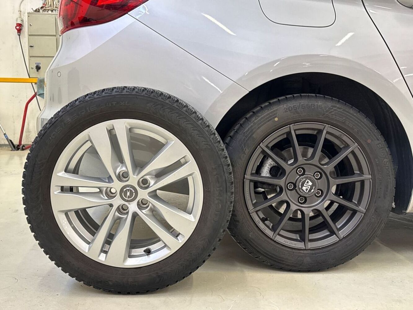 Opel Astra vaihtoauto