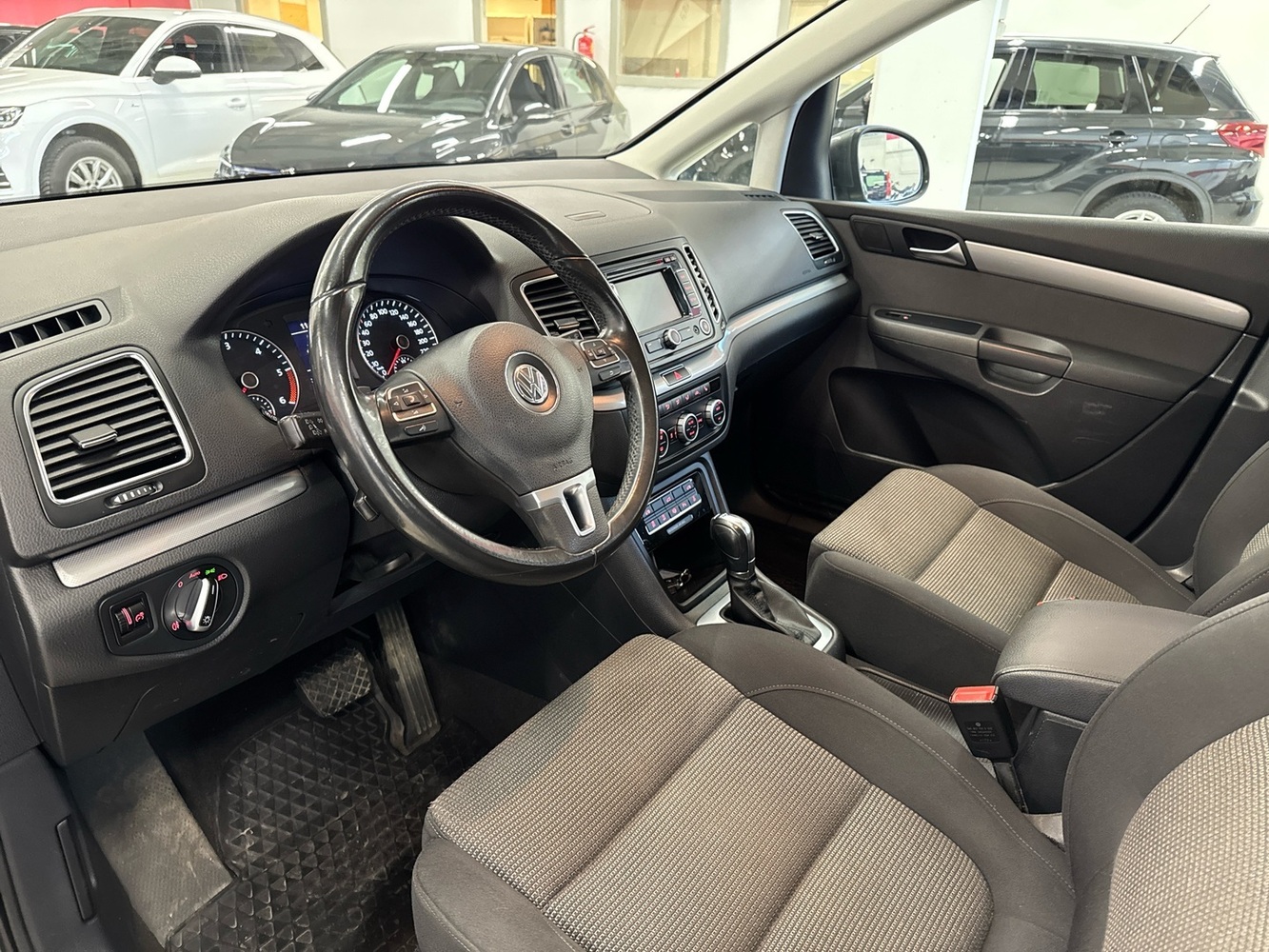 Volkswagen Sharan vaihtoauto