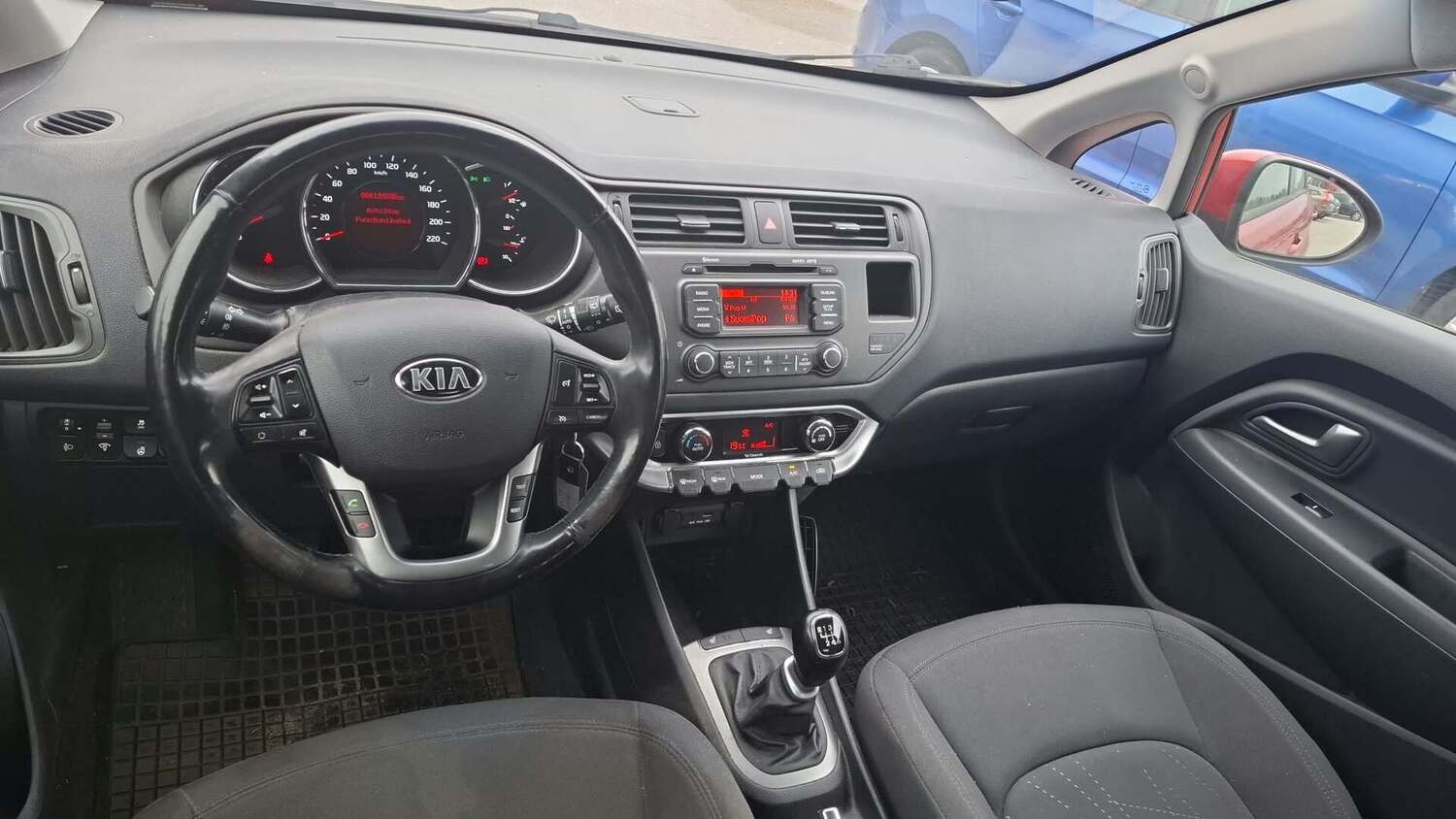 Kia Rio vaihtoauto
