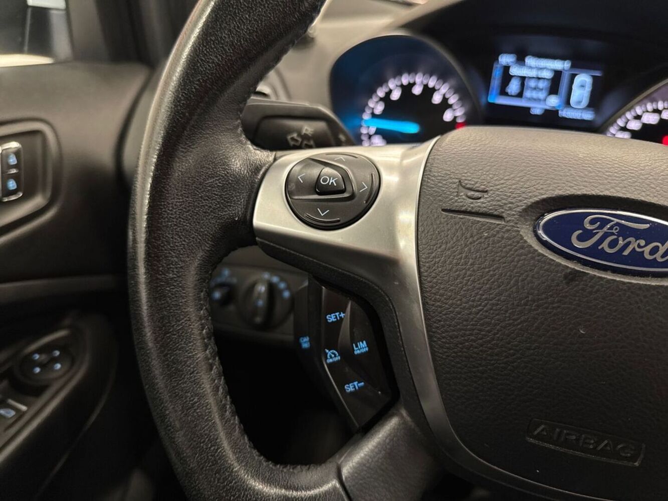 Ford Kuga vaihtoauto