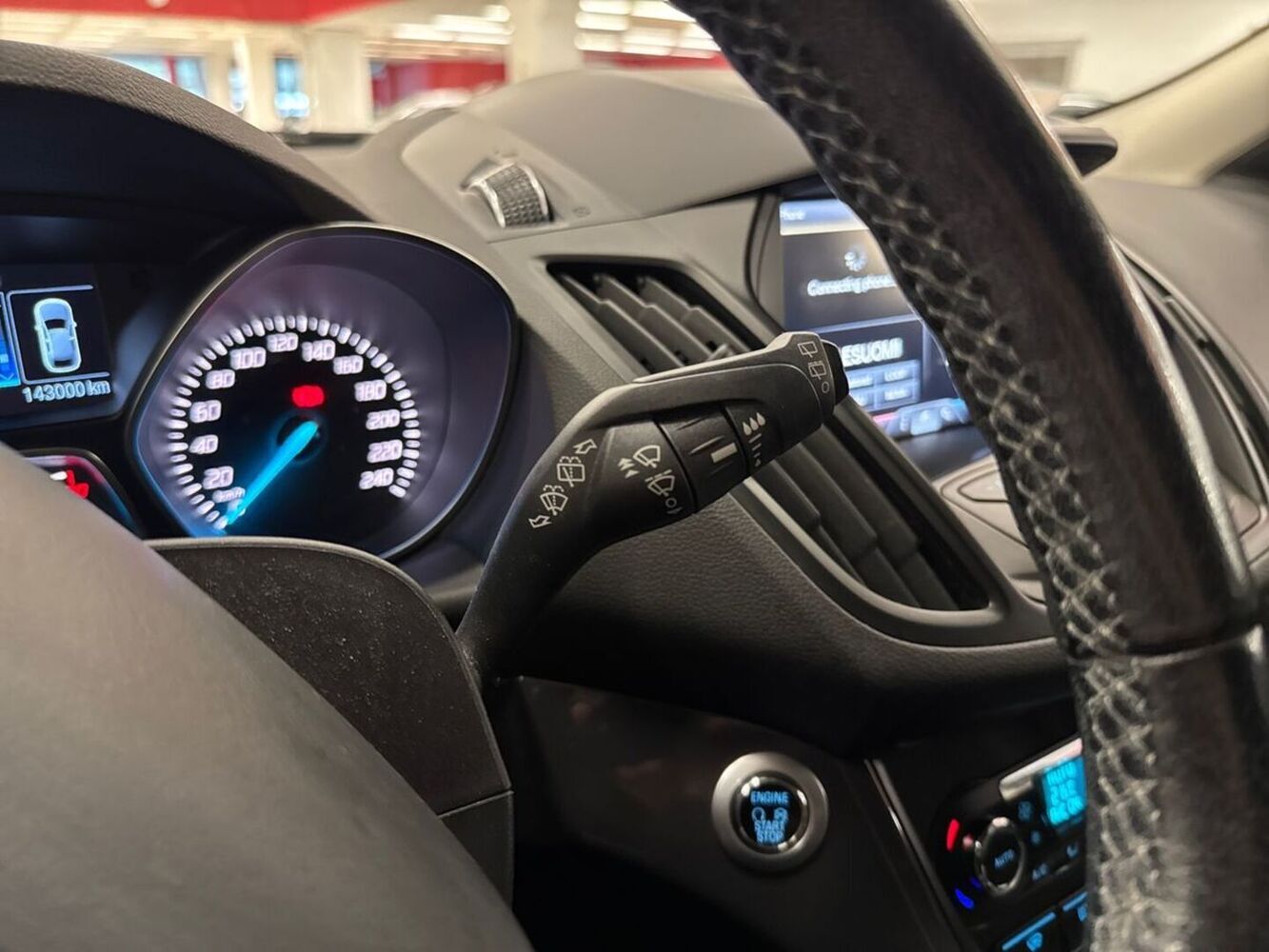 Ford Kuga vaihtoauto