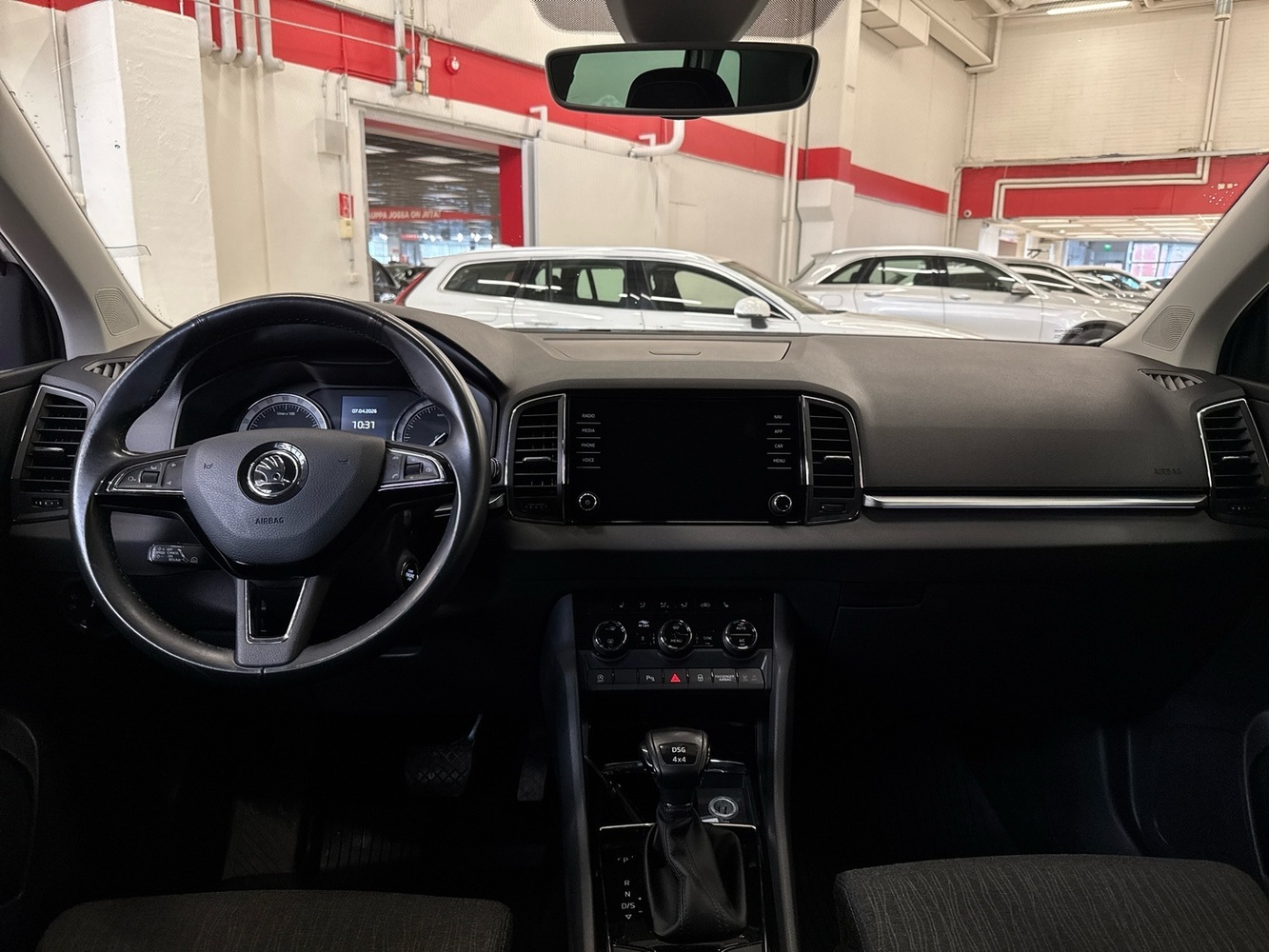 Skoda Karoq vaihtoauto