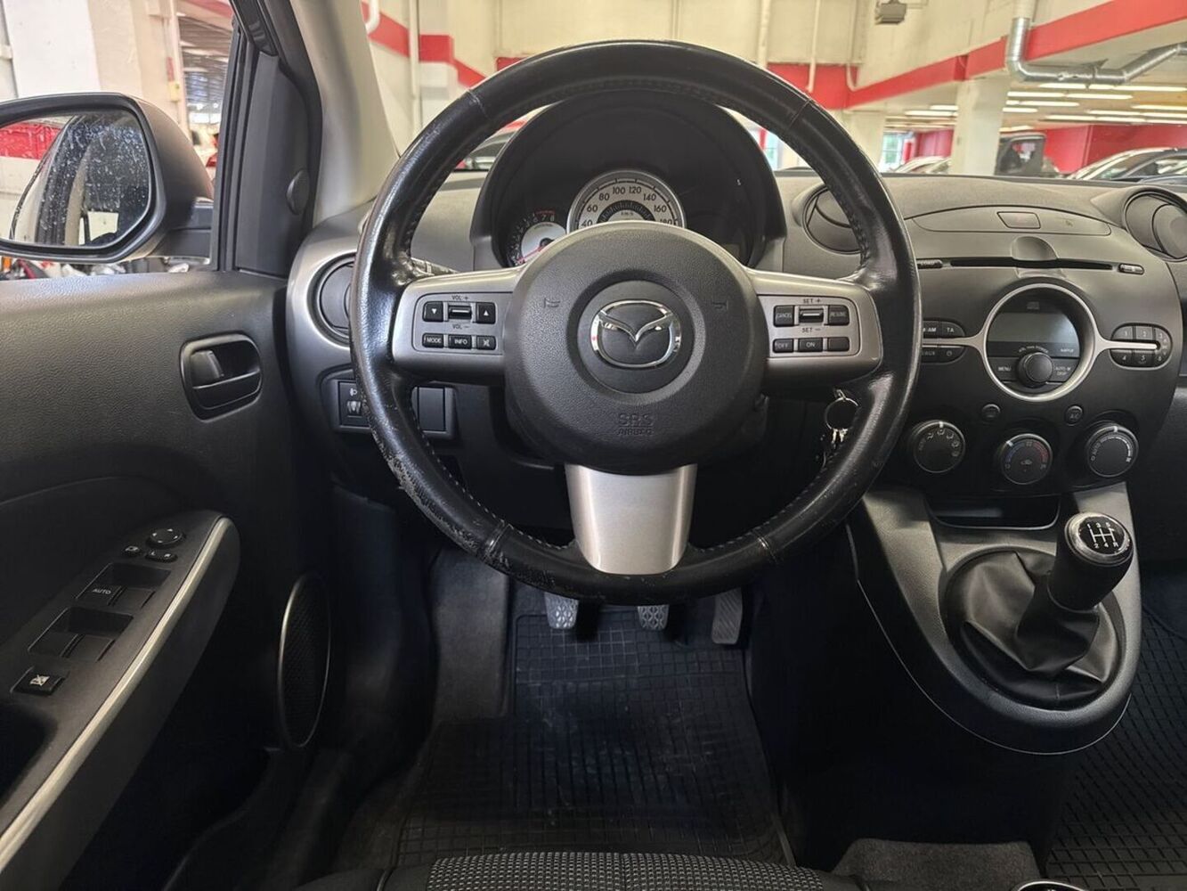 Mazda 2 vaihtoauto