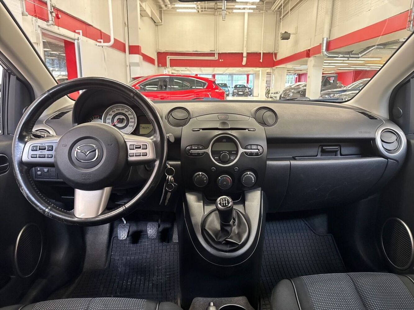 Mazda 2 vaihtoauto
