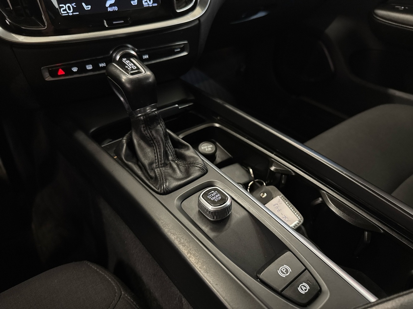 Volvo V60 Cross Country vaihtoauto