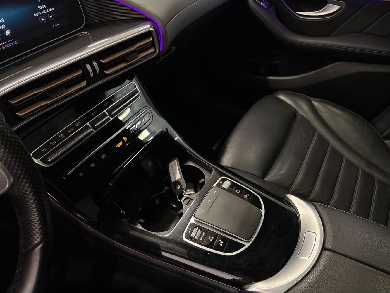 Mercedes-Benz EQC vaihtoauto