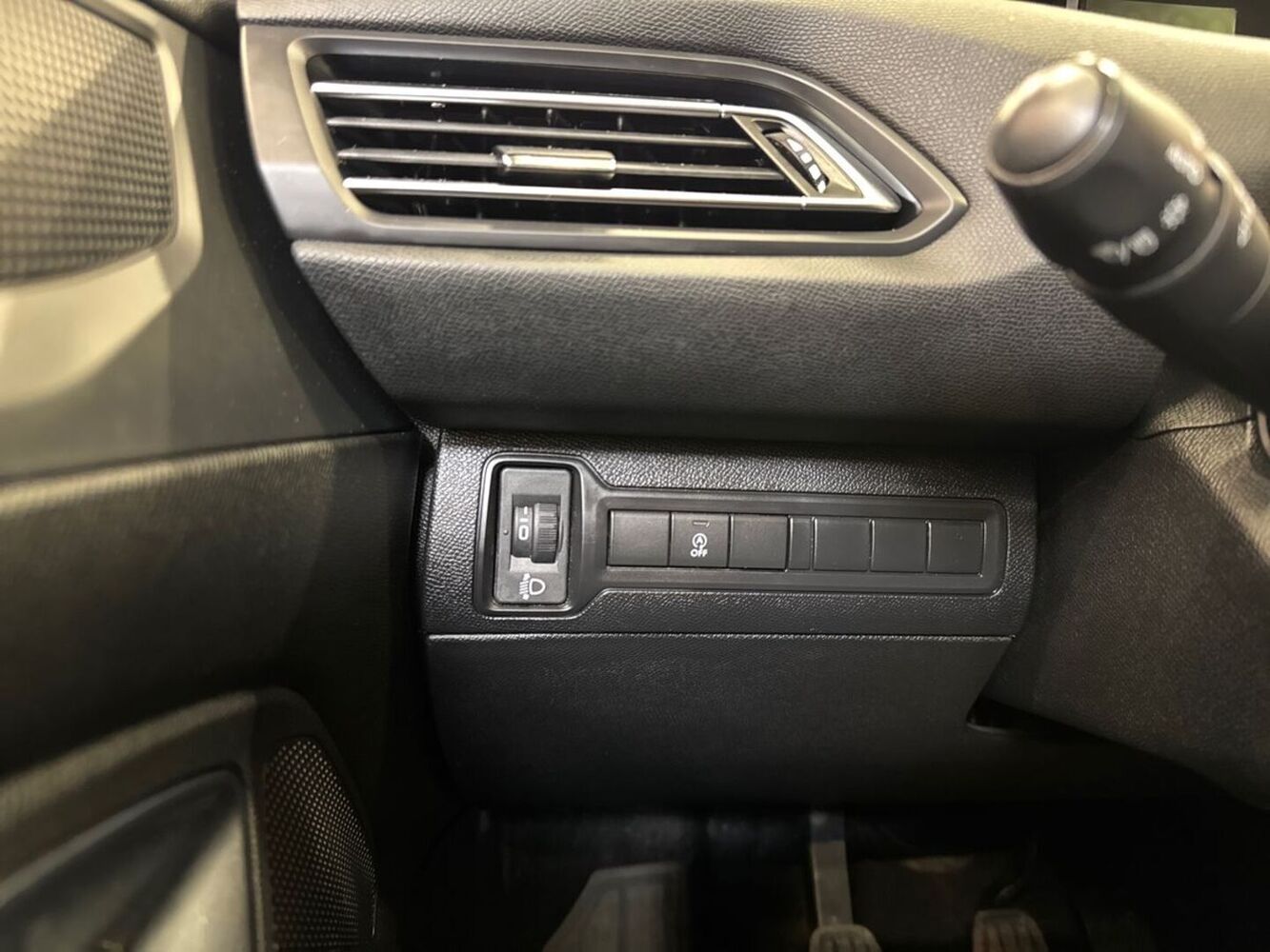Peugeot 308 vaihtoauto