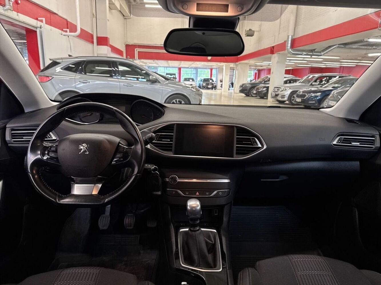 Peugeot 308 vaihtoauto