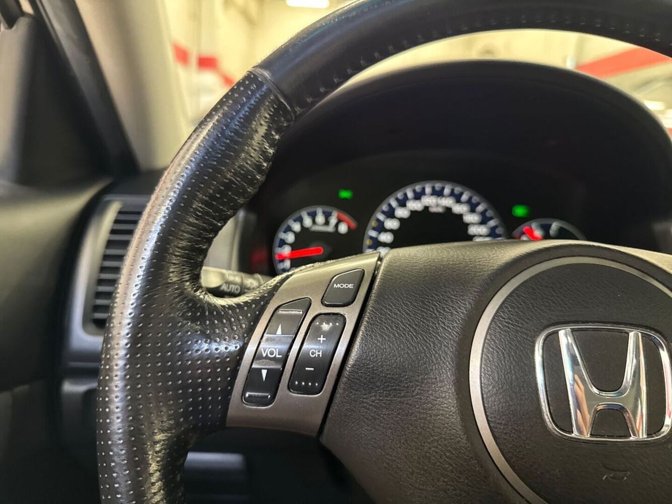 Honda Accord vaihtoauto
