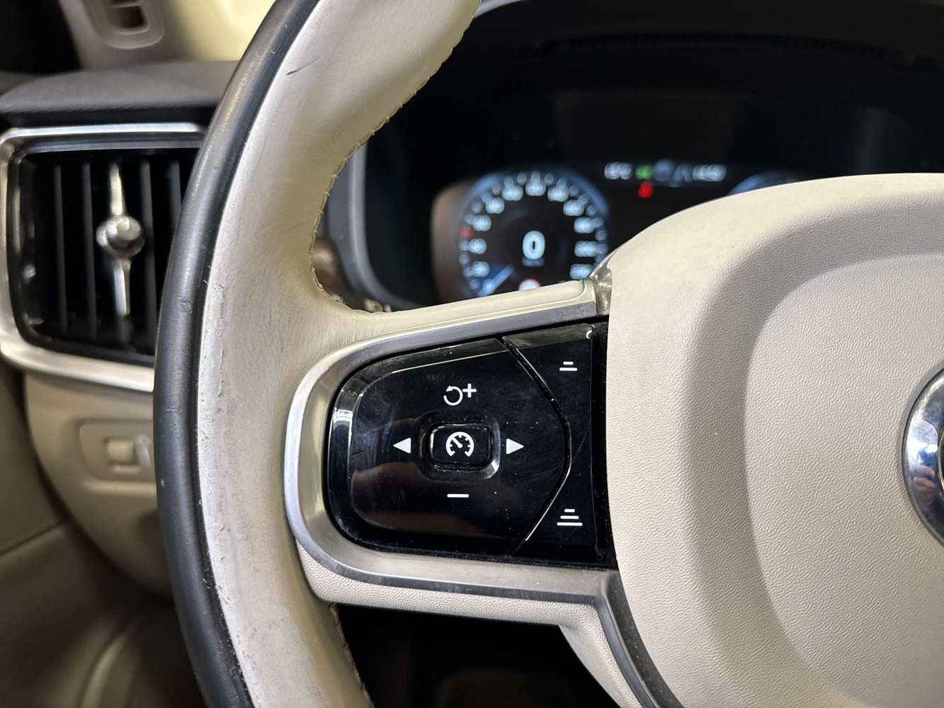 Volvo S90 vaihtoauto