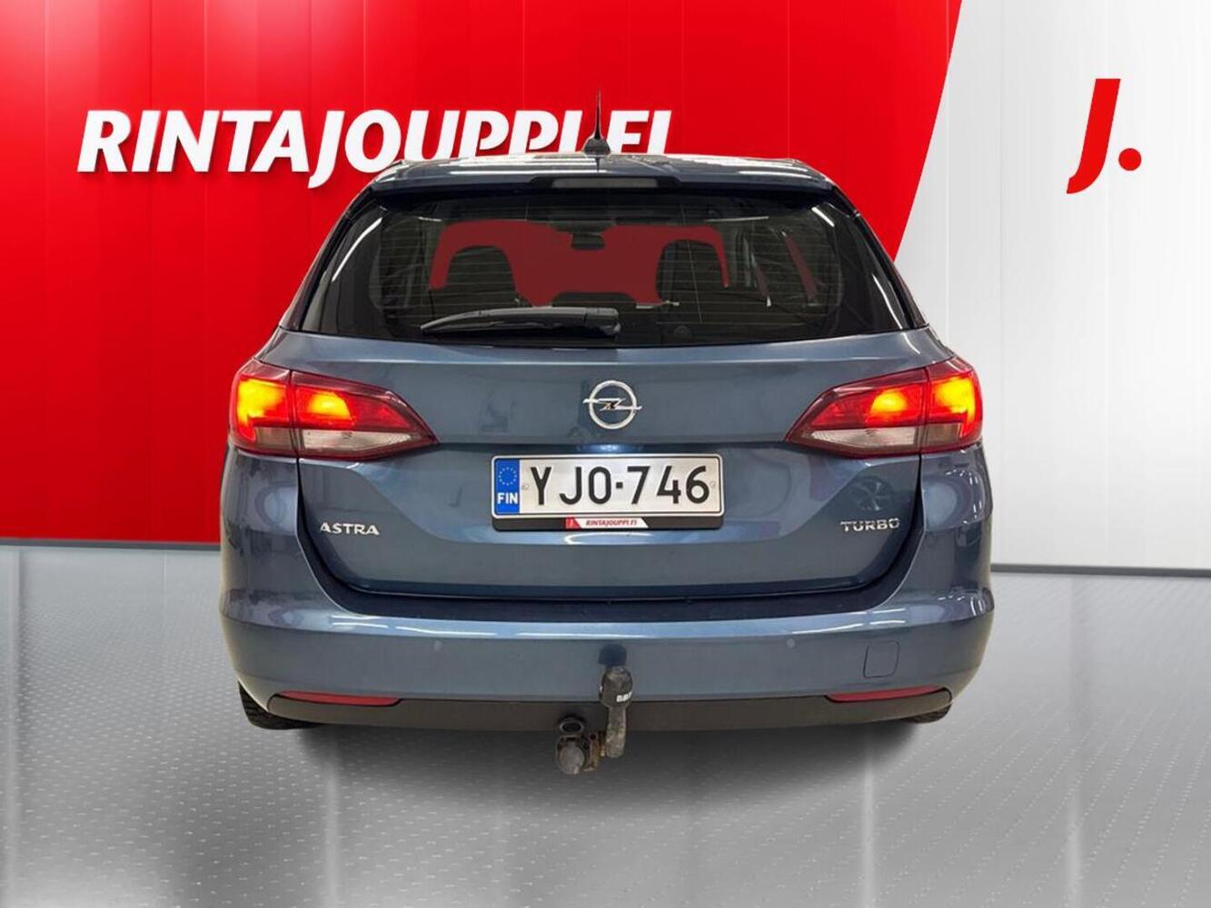 Opel Astra vaihtoauto