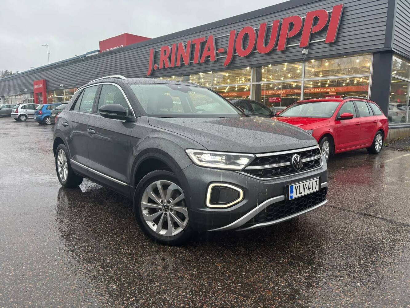 Volkswagen T-Roc vaihtoauto