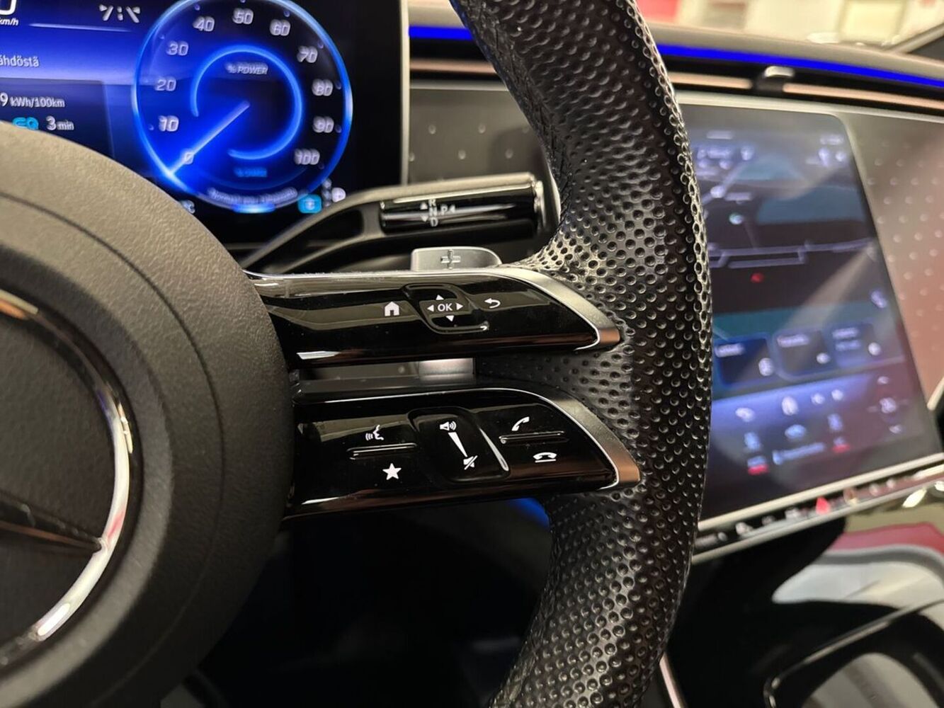Mercedes-Benz EQE vaihtoauto