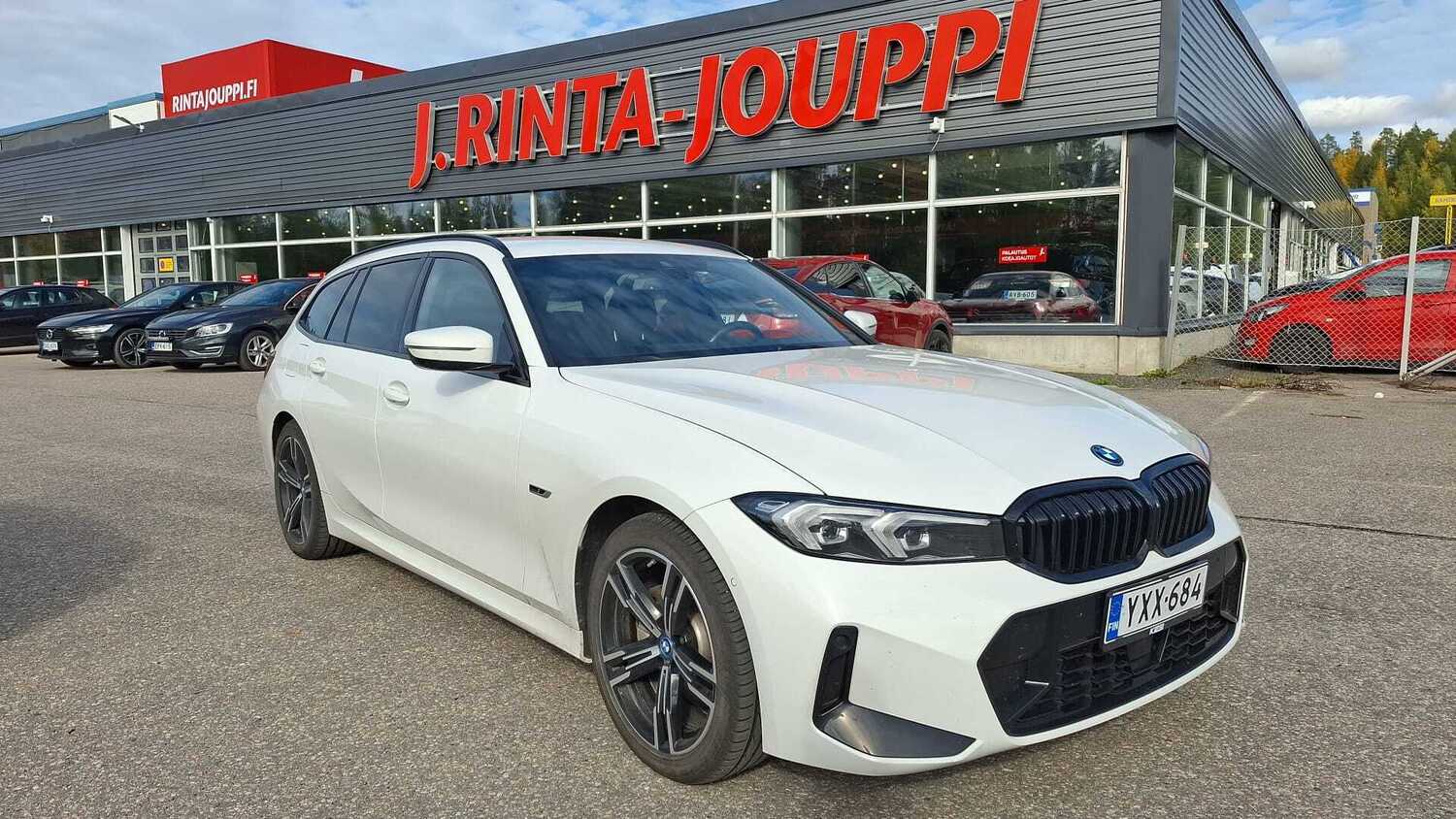 BMW 330 vaihtoauto